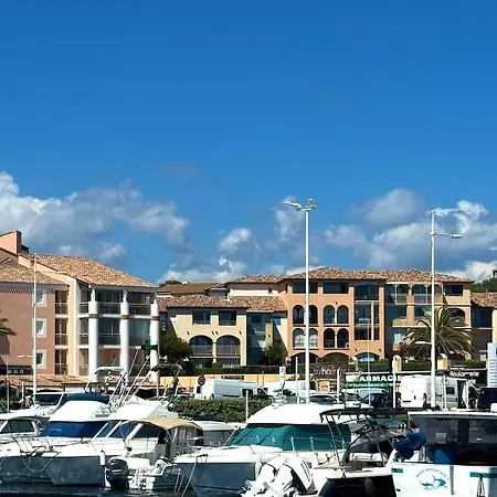Apartment En Face *