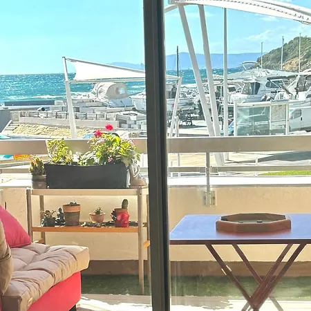 Apartment En Face *